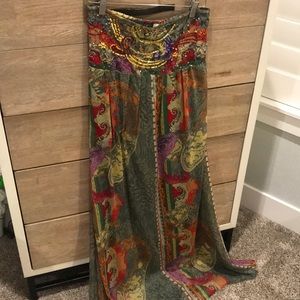 Colorful maxi dress with sequin accents